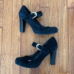 Black Mary Jane Pumps, size 9